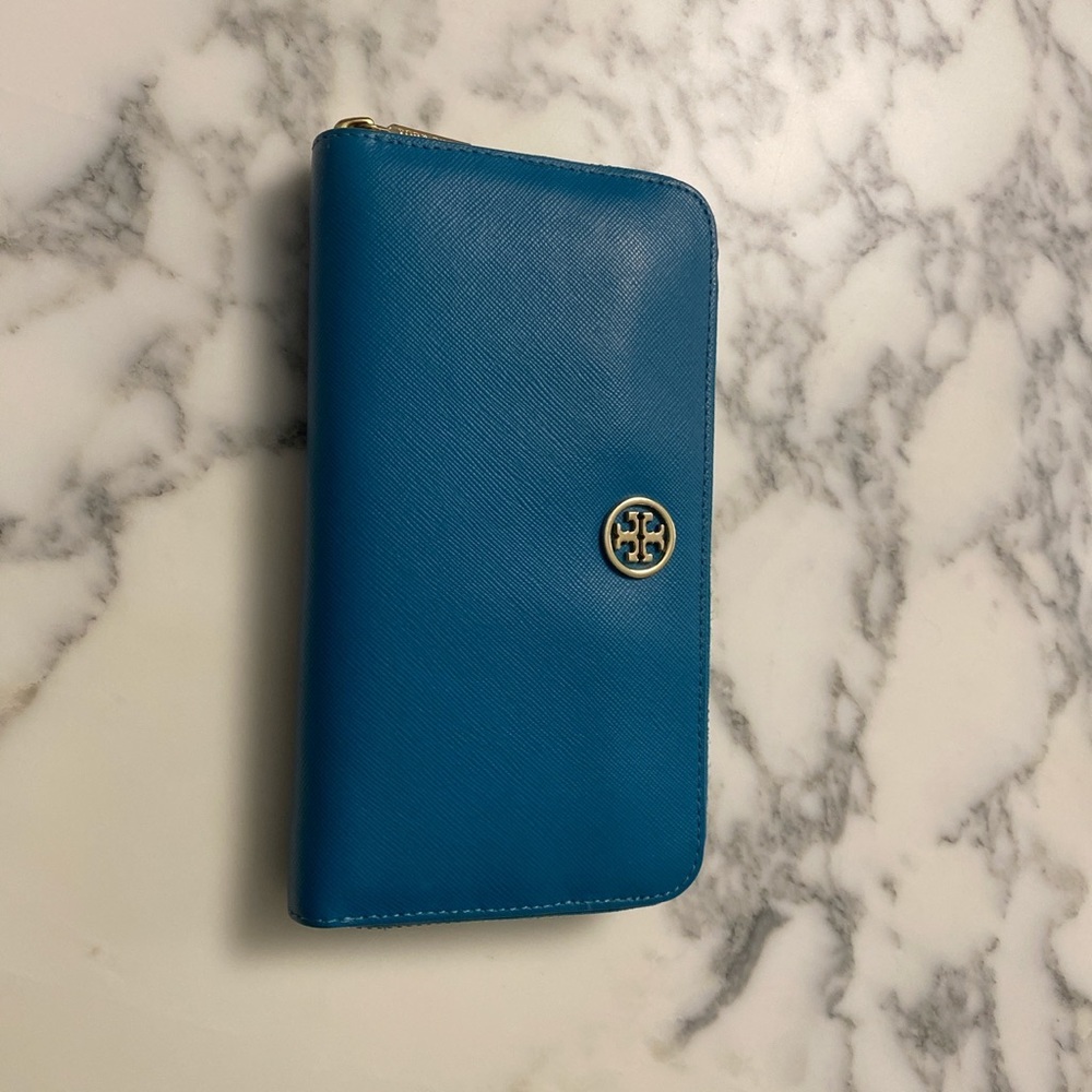 BLUE TORY BURCH WALLET